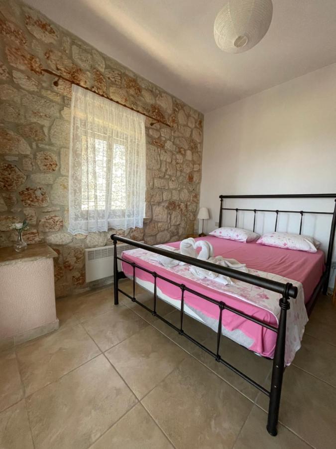 Appartement Helen's Stone House